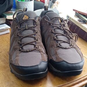 Columbia Men's Dark Brown Athletic Shoes